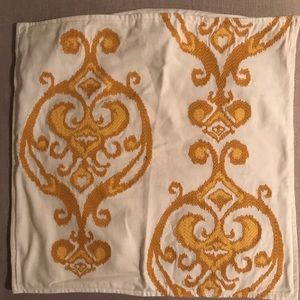 NWT Pottery Barn 18”x18” pillow cover